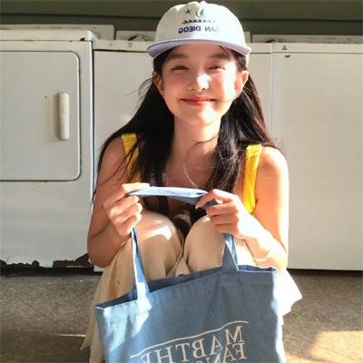 女教师2022